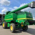 JD T560 - 2005 & 3059 hrs