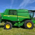 JD T550i - Only 403 & 547hrs.