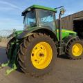 JD 8220 - Only 5189 Hours