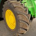 JD 8220 - Only 5189 Hours