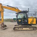 JCB JS131 LC Plus - 6271 hours