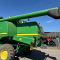 JD T670 - 2206 & 2915 Hours - SOLD