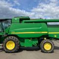 JD T560 - 2005 & 3059 hrs