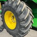 JD S690i 4wd HillMaster - 2445 & 2965 hrs.