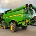 JD S690i TT - 1343 & 2022 Hours