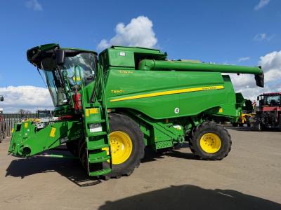 JD T660i HM - 1328 & 1795 hours