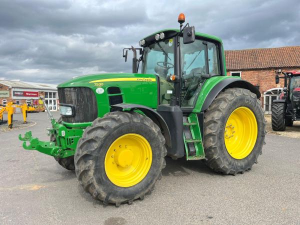 JD 7530 - Only 4542 hours!!!!
