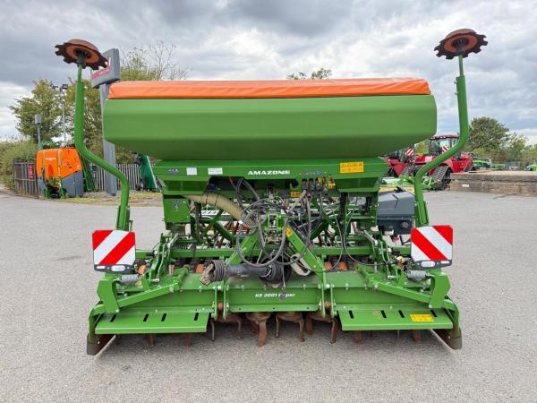 Amazone Centaya 3000 Super Combi Drill cw 3m Pwr Harrow