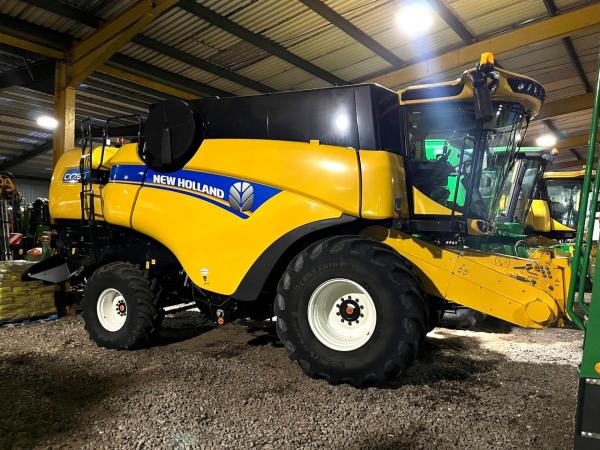 NH CX 7.80 - Only 560 & 675 hours - Due In