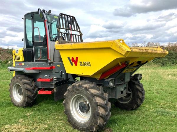 Wacker Neuson DW60-2 6T Swivel Dumper cw Cab - 229hrs